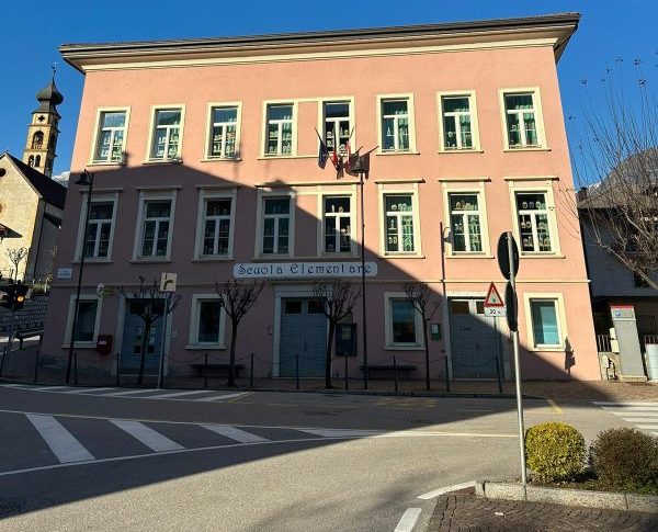 Scuola Primaria di Castelnuovo “Vittorio Tito Gozzer”